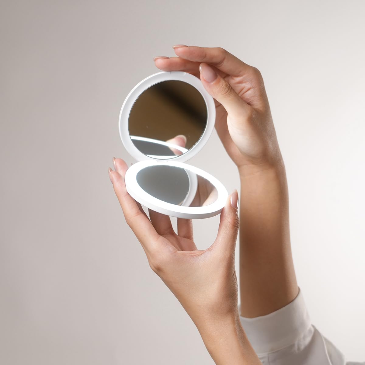 LALAジェシカマクリントックミラー Ambience 50680-191 Jessica McClintock Home 16-1/2